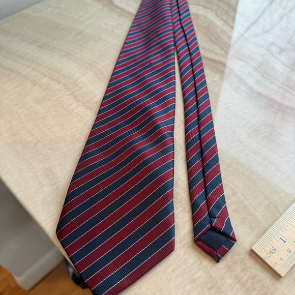 Kai Long Burgundy and Navy Striped Silk Tie - Picture 7 of 7